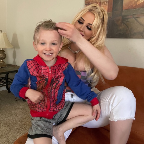 Meet your Posher, C - Picture 7 of 9